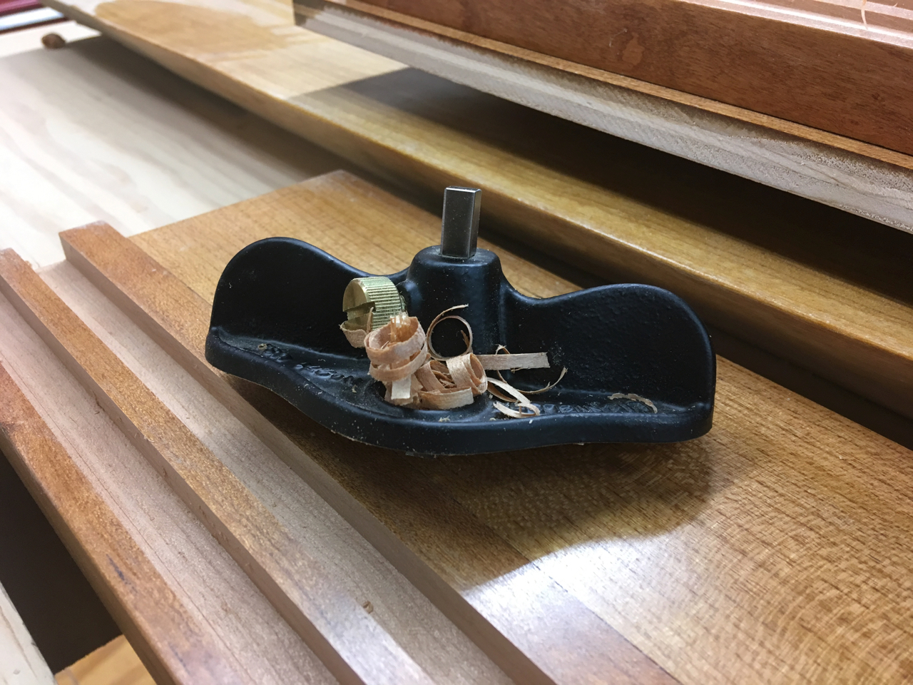 router plane with lots of shavings